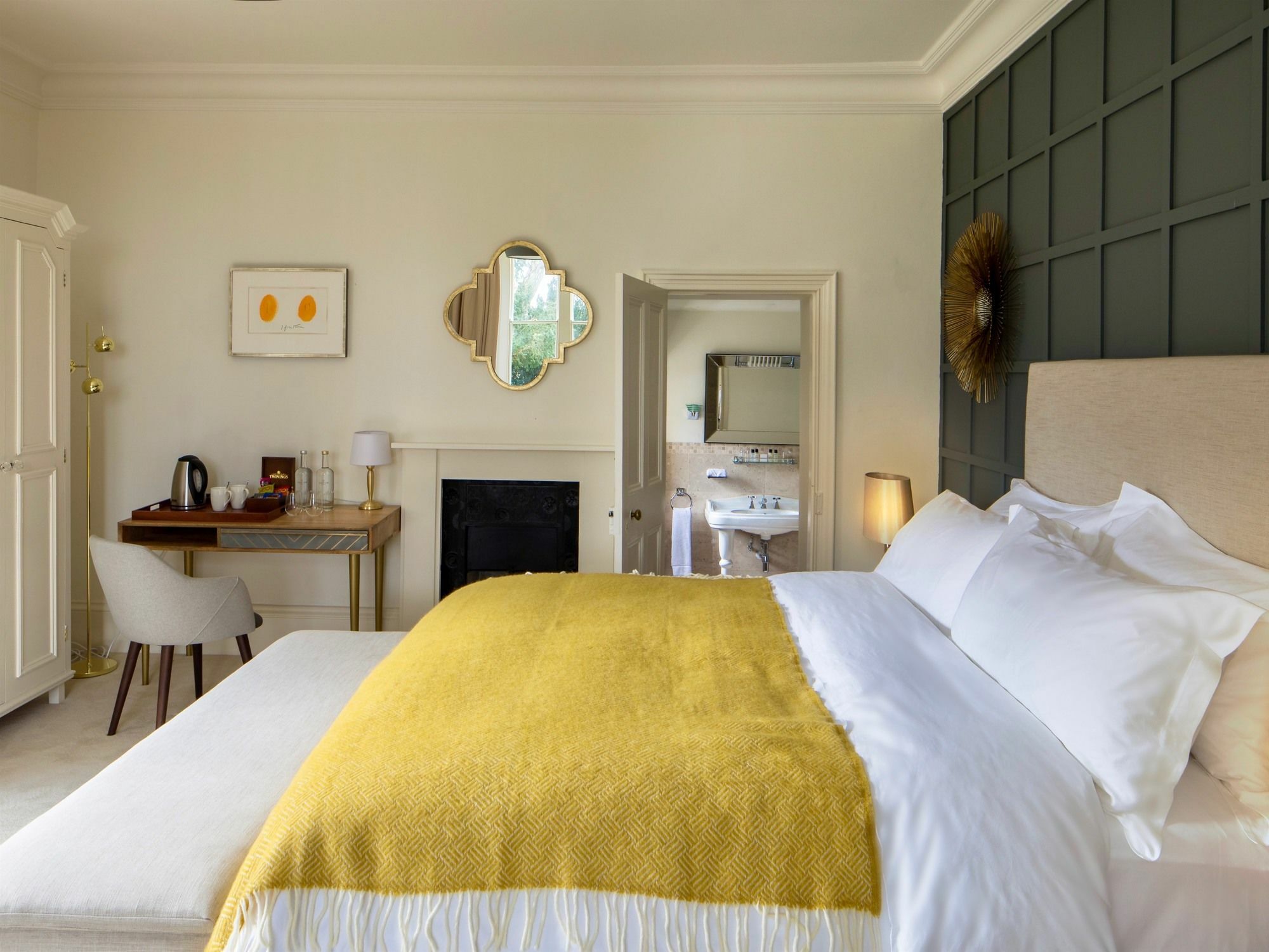 Crestow House Hotel Bagian luar foto